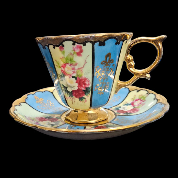 Vintage Teacup and  Saucer Set Royal Sealy China Blue with White Roses Japan - Picture 1 of 8
